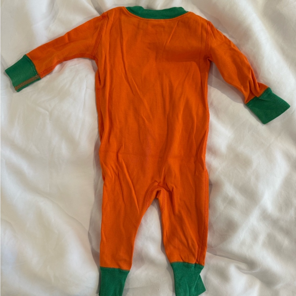 EUC Hanna Andersson glow in the dark Halloween pajama size 60/6-9 months - Picture 3 of 3